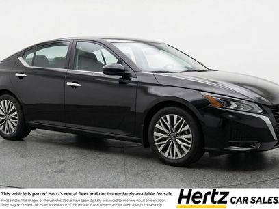Used 2025 Nissan Altima 2.5 SV