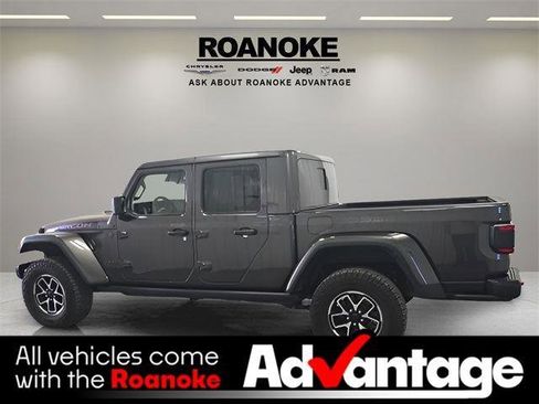 Used 2024 Jeep Gladiator Rubicon image 21