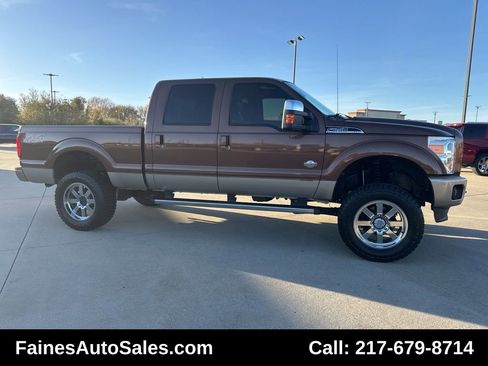 Used 2012 Ford F250 King Ranch w/ King Ranch w/Chrome Pkg image 30