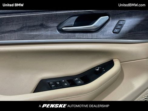 Used 2024 Jeep Grand Cherokee L Limited AWD/4WD image 10