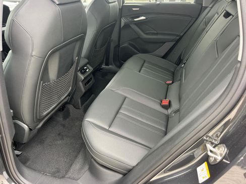 New 2025 Audi Q6 e-tron Premium Plus image 14