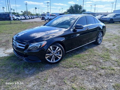 Used 2018 Mercedes-Benz C 300 Sedan w/ Premium Package image 2