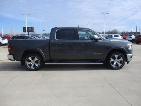 Used 2019 RAM 1500 Laramie image 10