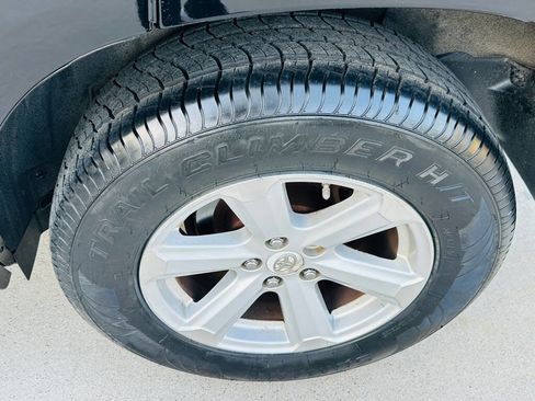 Used 2010 Toyota Highlander SE image 31