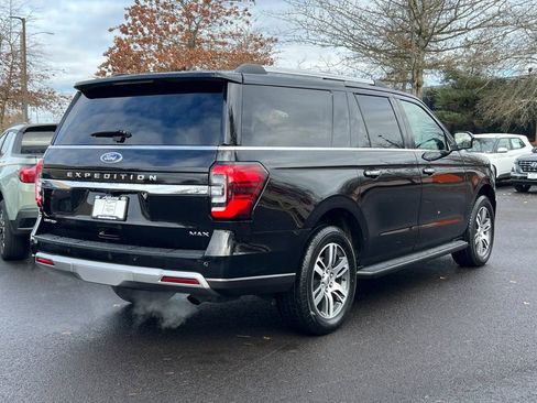 Used 2024 Ford Expedition Max Limited image 4