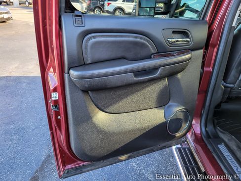 Used 2013 GMC Sierra 2500 Denali w/ Suspension Package, Off-Road image 25