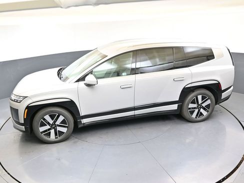 New 2026 Hyundai Ioniq 9 SEL image 44