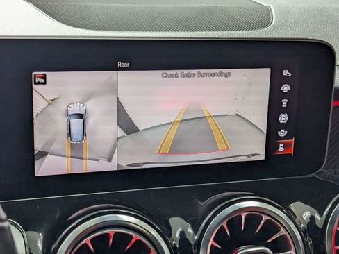 Used 2021 Mercedes-Benz GLB 250 w/ AMG Line image 14