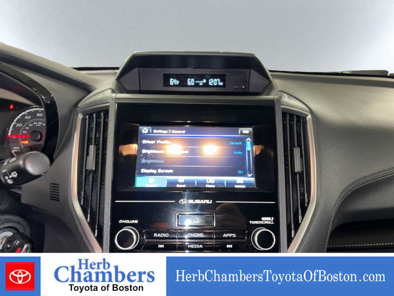 Used 2018 Subaru Impreza 2.0i AWD/4WD image 12