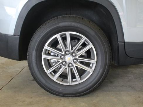 Used 2023 Chevrolet Traverse LS w/ Safety Package FWD image 28