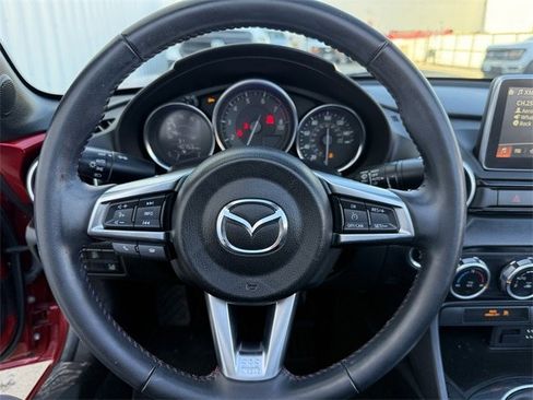 Used 2016 MAZDA MX-5 Miata Grand Touring image 14