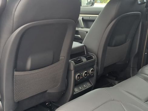 New 2026 Land Rover Defender 110 X-Dynamic SE AWD/4WD image 19