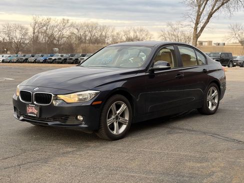 Used 2013 BMW 328i xDrive Sedan image 3
