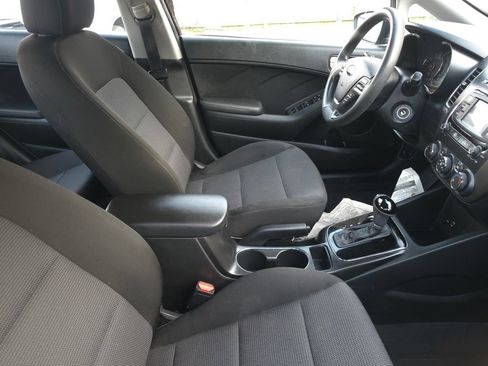 Used 2018 Kia Forte LX w/ LX Rear Camera Package FWD image 3