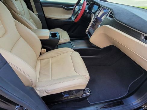 Used 2016 Tesla Model X P90D image 12