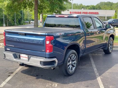 Used 2023 Chevrolet Silverado 1500 LT AWD/4WD image 25