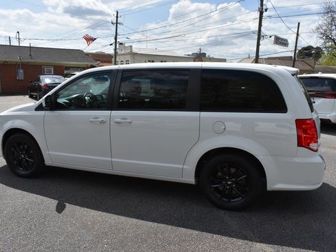 Used 2020 Dodge Grand Caravan GT image 42