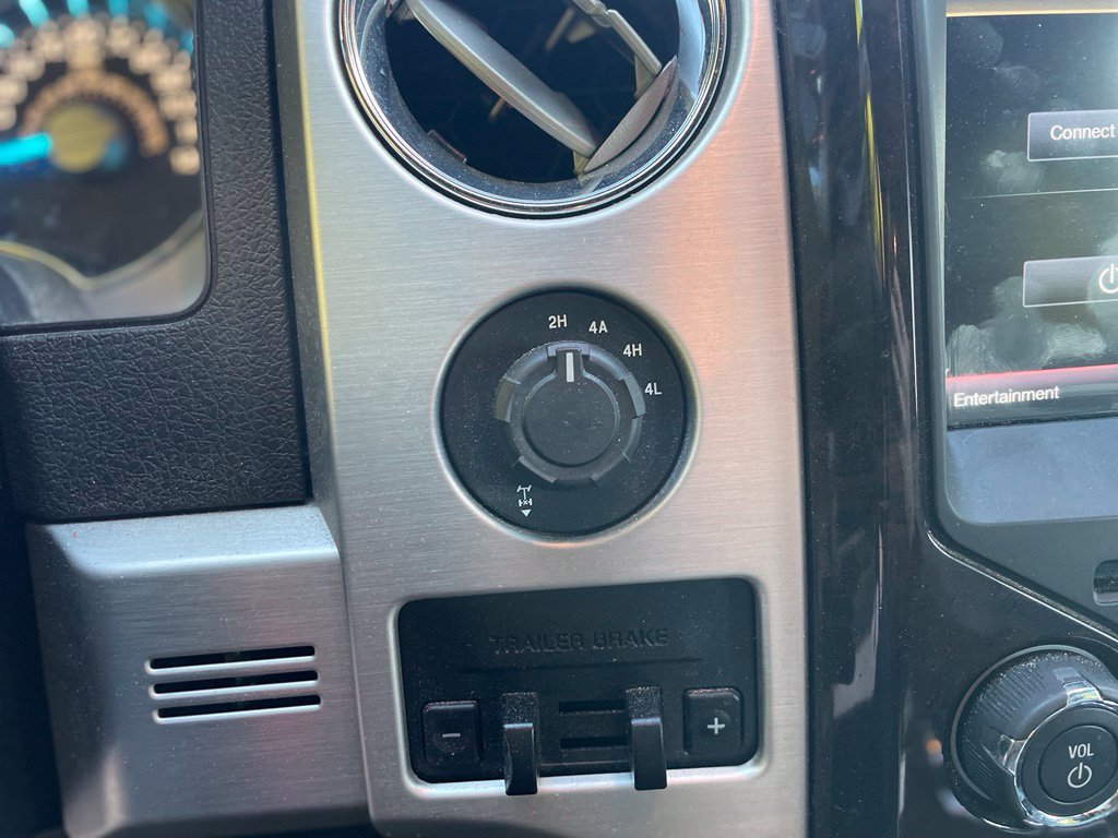 Used 2014 Ford F150 Platinum AWD/4WD image 23