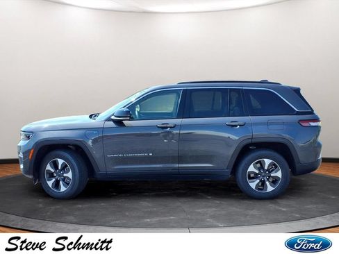 Used 2024 Jeep Grand Cherokee Limited 4xe AWD/4WD image 2