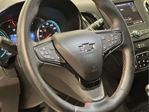 Used 2023 Chevrolet Equinox RS image 17