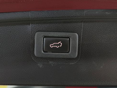 Used 2018 Subaru Outback 2.5i Premium AWD/4WD image 34
