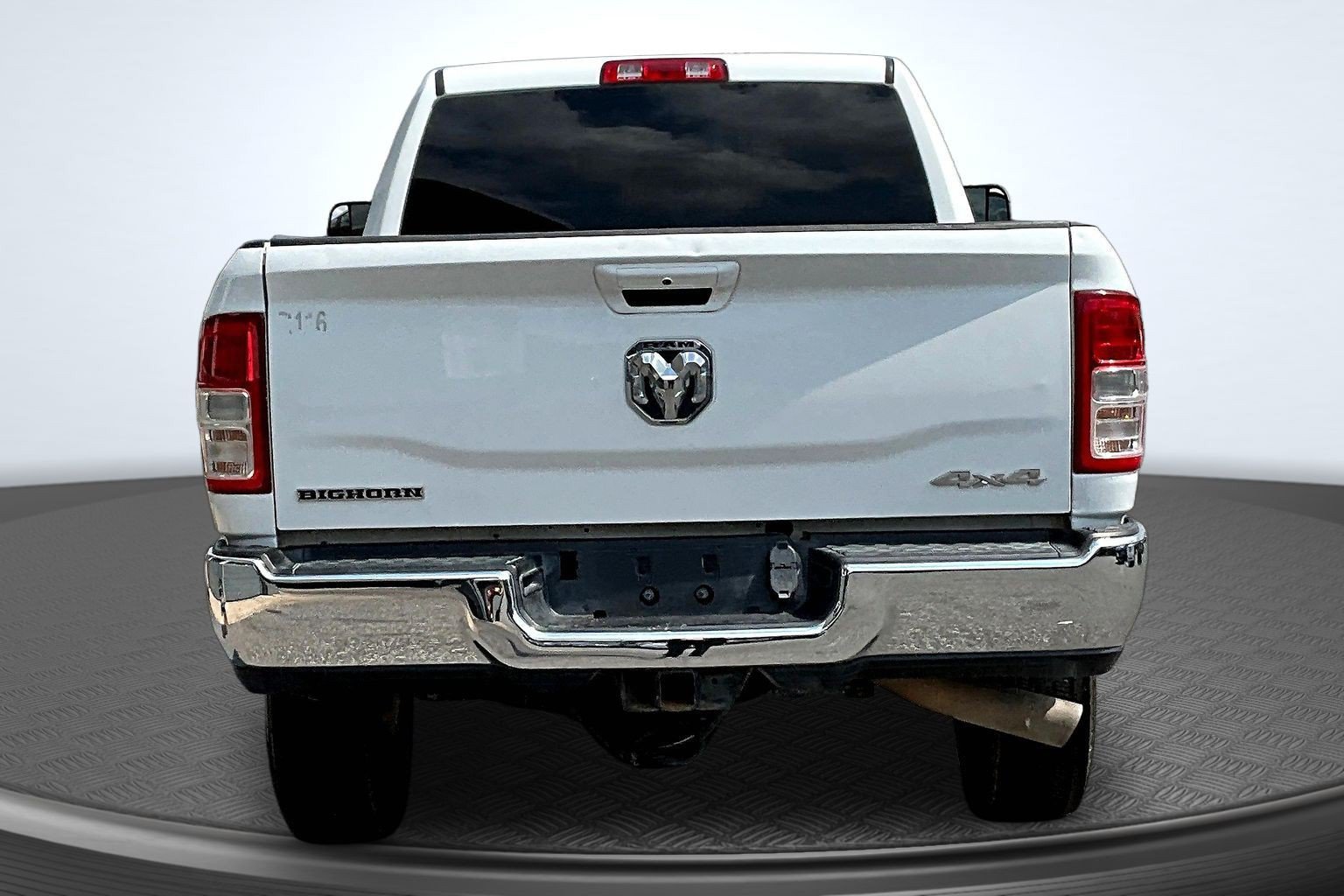 Used 2022 RAM 2500 Big Horn w/ Cold Weather Group AWD/4WD image 4