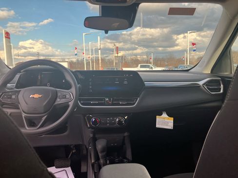 New 2026 Chevrolet TrailBlazer LT w/ Driver Confidence Package image 30
