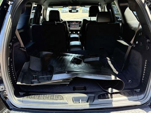 Used 2021 Dodge Durango R/T w/ Blacktop Package AWD/4WD image 11