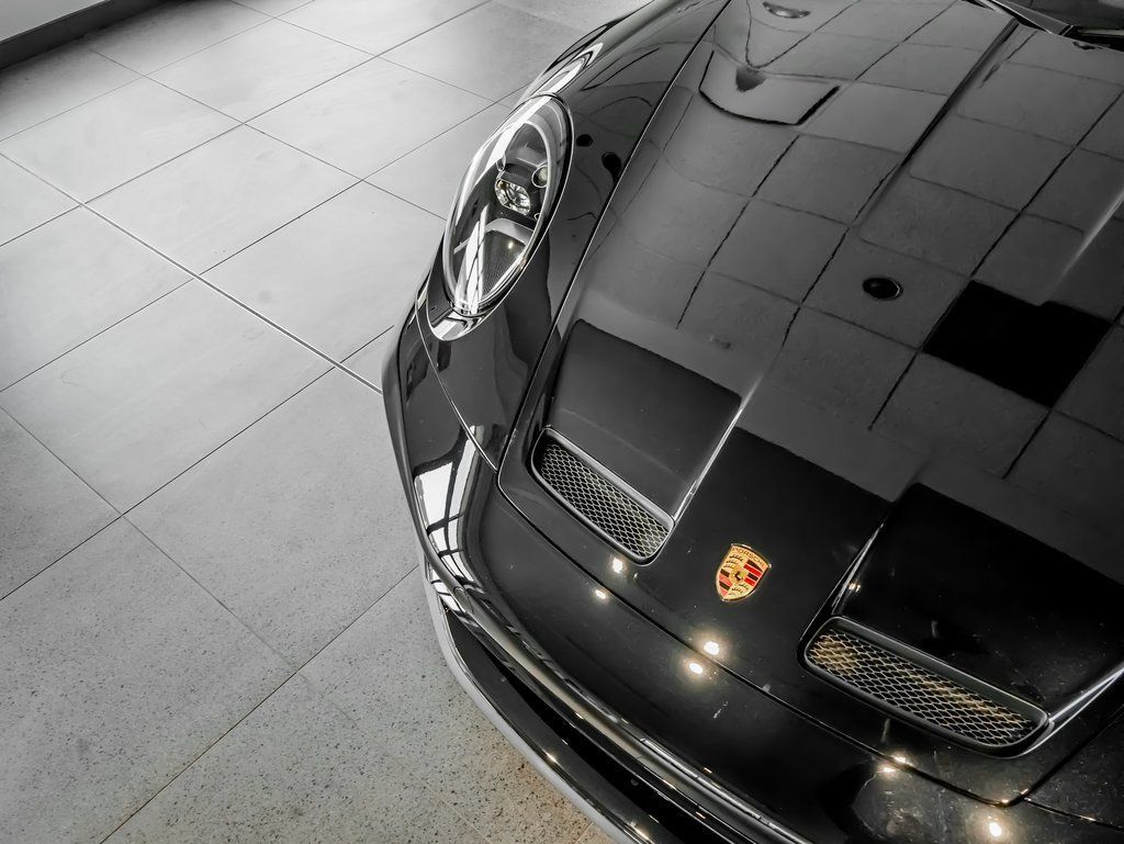 Certified 2022 Porsche 911 GT3 RWD image 33
