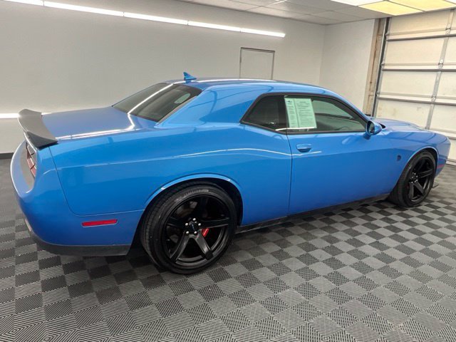 Used 2016 Dodge Challenger SRT Hellcat RWD image 27