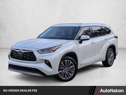 Used 2022 Toyota Highlander Platinum
