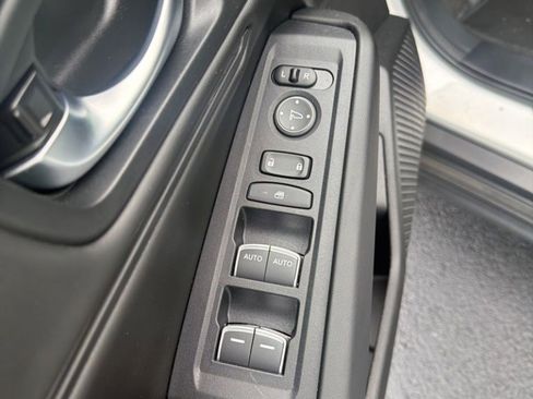 Used 2025 Honda Accord SE image 11