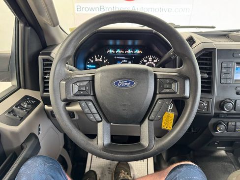 Used 2018 Ford F150 XL w/ Equipment Group 101A Mid AWD/4WD image 32