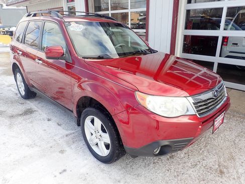Used 2010 Subaru Forester 2.5X Limited image 19