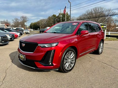 Used 2020 Cadillac XT6 Sport image 1
