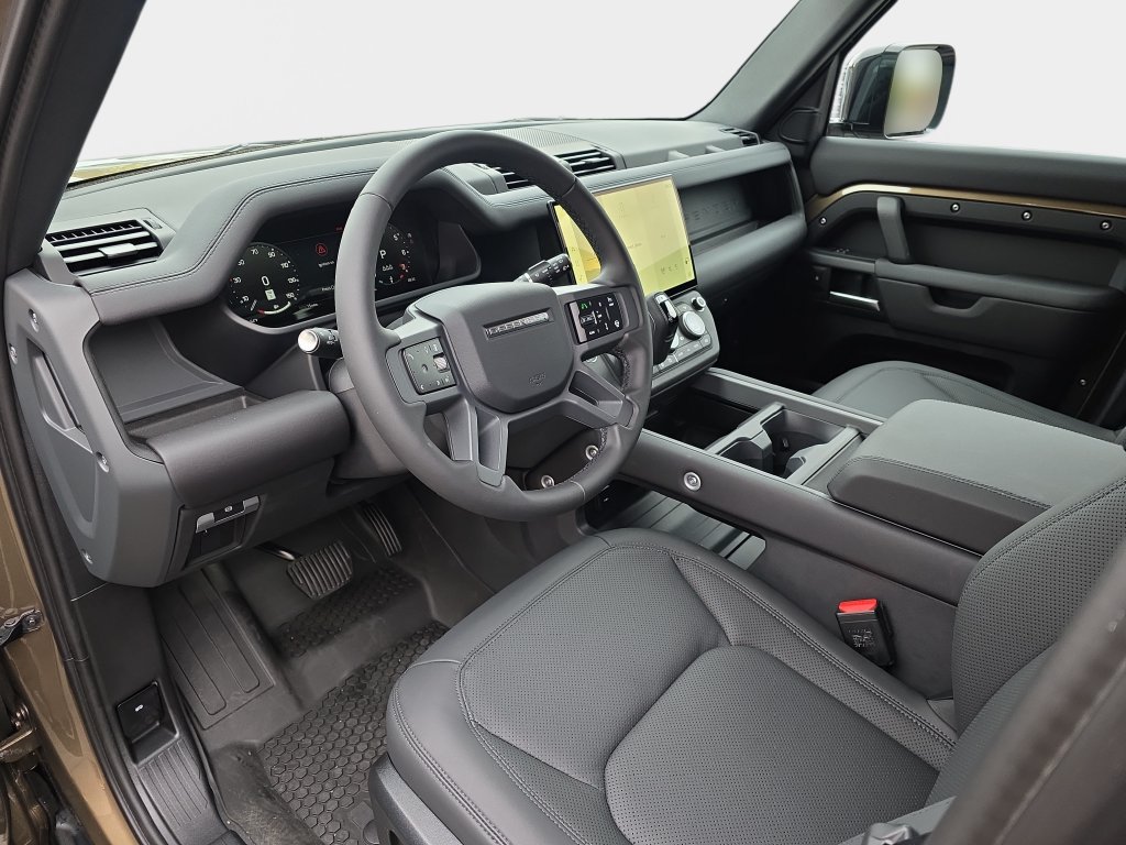 New 2026 Land Rover Defender 110 X-Dynamic SE AWD/4WD image 13