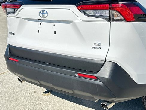 Certified 2025 Toyota RAV4 LE image 5