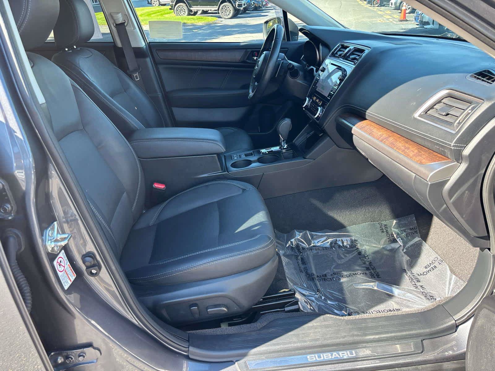 Used 2018 Subaru Outback 2.5i Limited AWD/4WD image 17