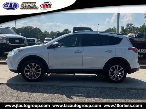 Used 2016 Toyota RAV4 Limited AWD/4WD image 4