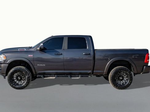 Used 2022 RAM 2500 Laramie image 10