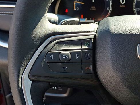 Used 2023 Jeep Grand Cherokee L Altitude image 23