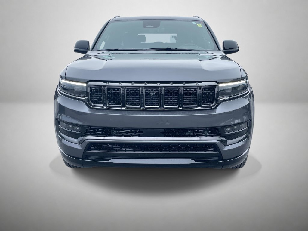 Used 2025 Jeep Grand Wagoneer Series II Obsidian w/ Quick Order Packagew 28T AWD/4WD image 8