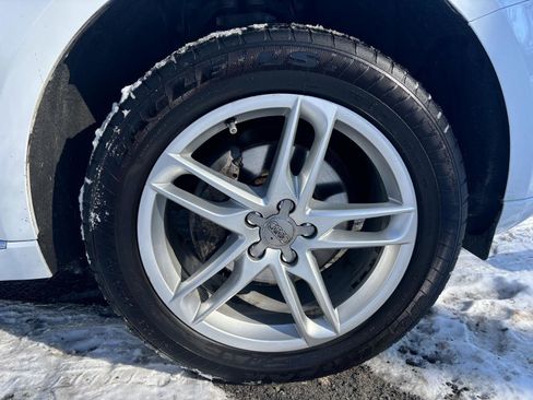 Used 2017 Audi Q5 2.0T Premium Plus w/ Technology Package image 26