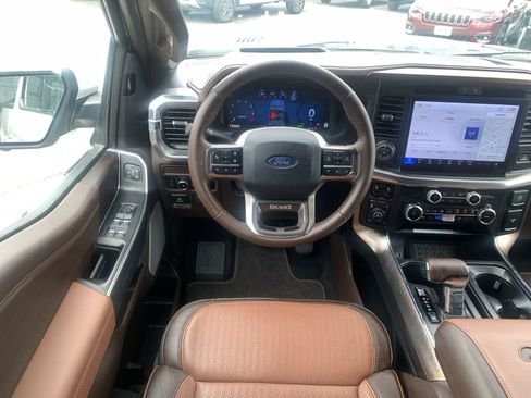 Used 2025 Ford F150 King Ranch w/ FX4 Off-Road Package image 7