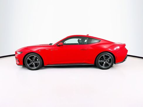 Used 2024 Ford Mustang Premium image 4