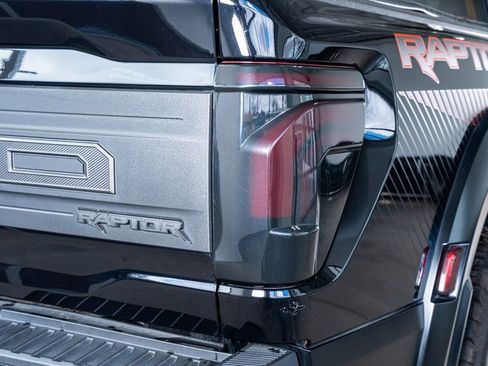 Used 2025 Ford F150 Raptor image 30