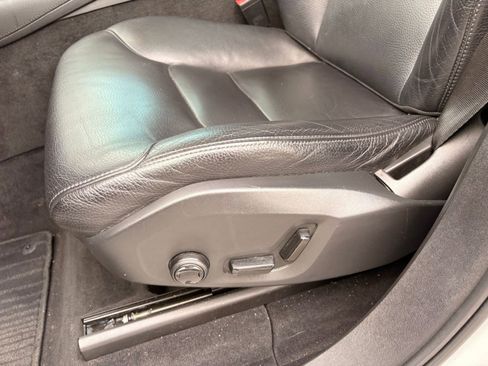 Used 2018 Volvo XC90 T6 Momentum w/ Convenience Package image 14