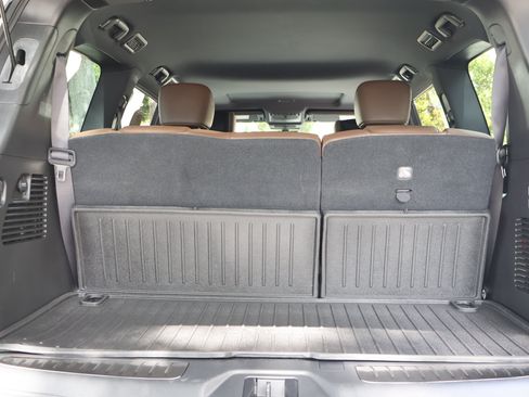 Used 2023 Nissan Armada Platinum w/ Captain's Chairs Package RWD image 22