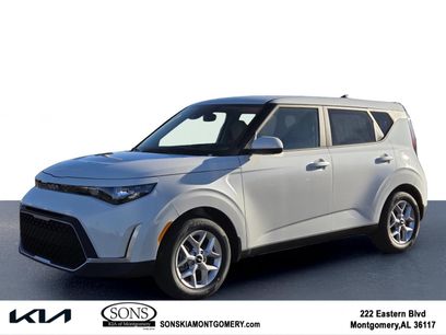 New 2025 Kia Soul LX