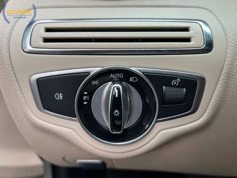 Used 2016 Mercedes-Benz C 300 Sedan w/ Premium 1 Package image 31